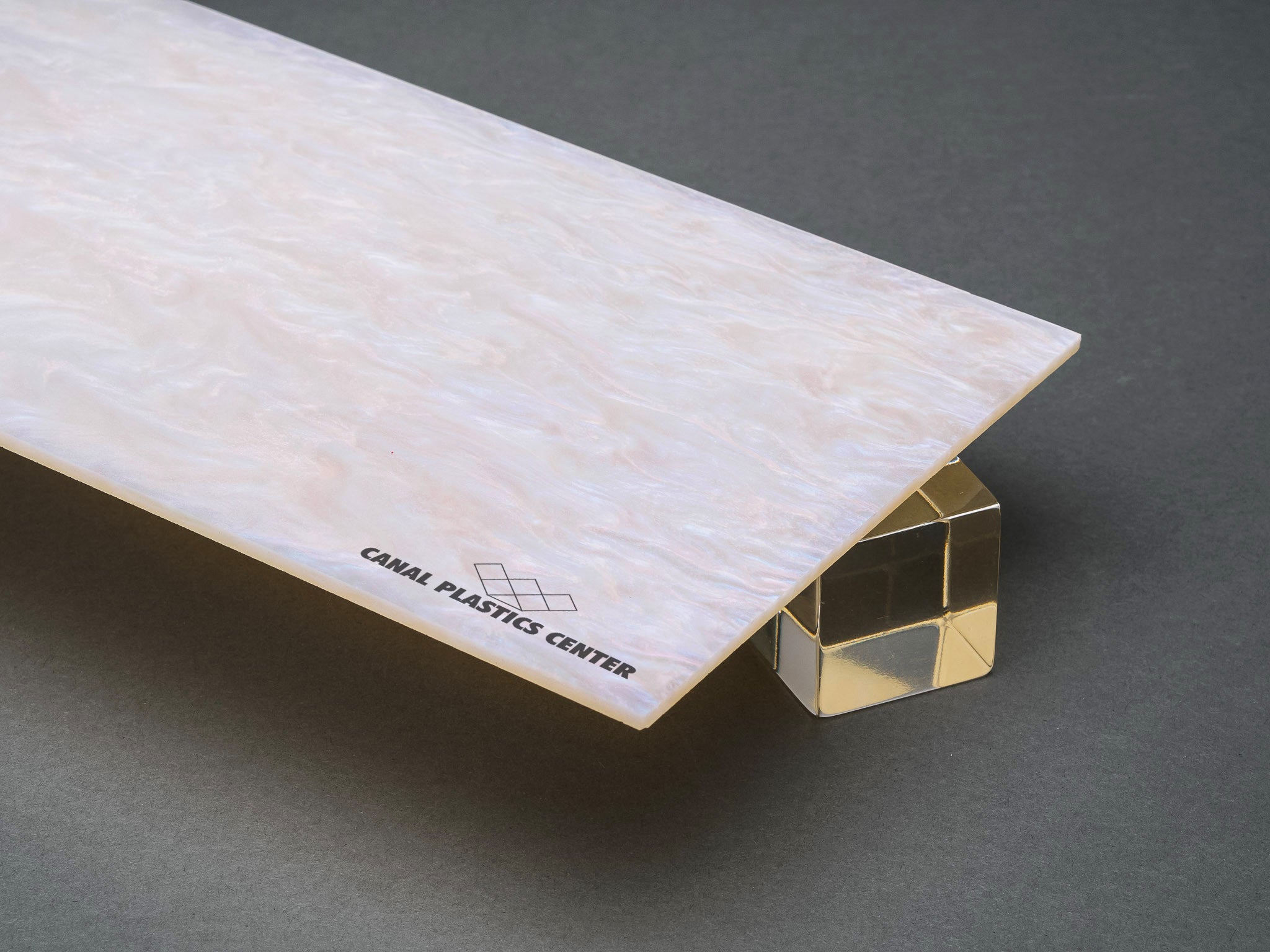 Iridescent White Pearl _ Canal Plastics