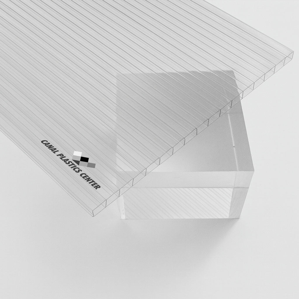 Clear twin-wall ribbed polycarbonate sheet - Canal Plastics 